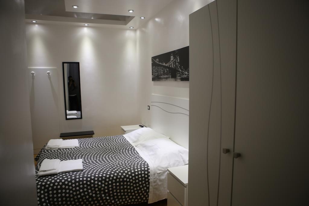Blanco Vaticano Rome Chambre photo